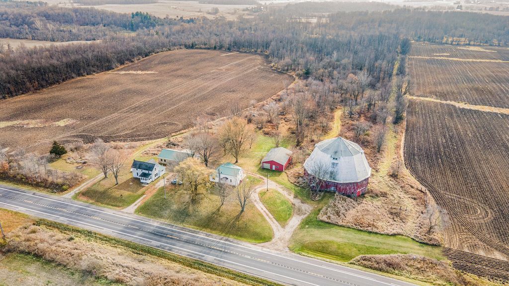 7814 M-79, Nashville, MI 49073