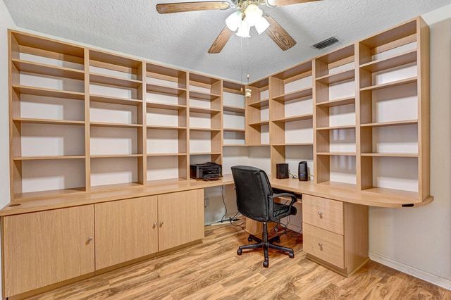 1180 Goldenrod Circle NE, Palm Bay, FL 32905