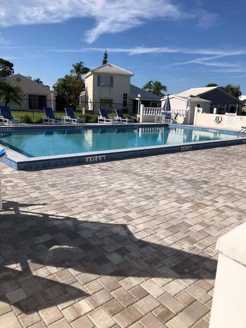 1180 Goldenrod Circle NE, Palm Bay, FL 32905