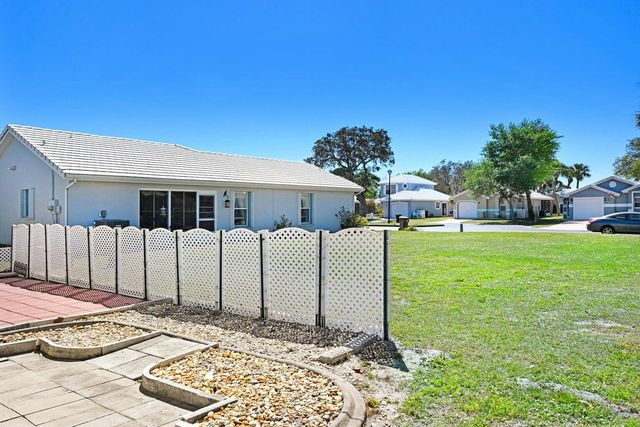 1180 Goldenrod Circle NE, Palm Bay, FL 32905
