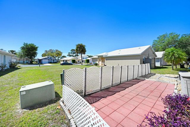 1180 Goldenrod Circle NE, Palm Bay, FL 32905