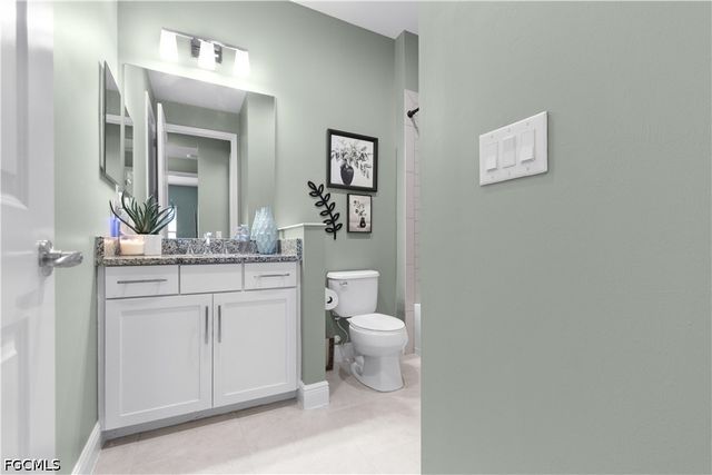 4610 Waterscape LN, Fort Myers, FL 33966