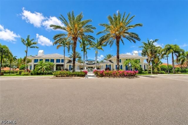 4610 Waterscape LN, Fort Myers, FL 33966