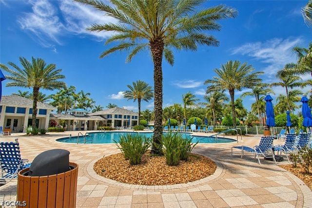 4610 Waterscape LN, Fort Myers, FL 33966