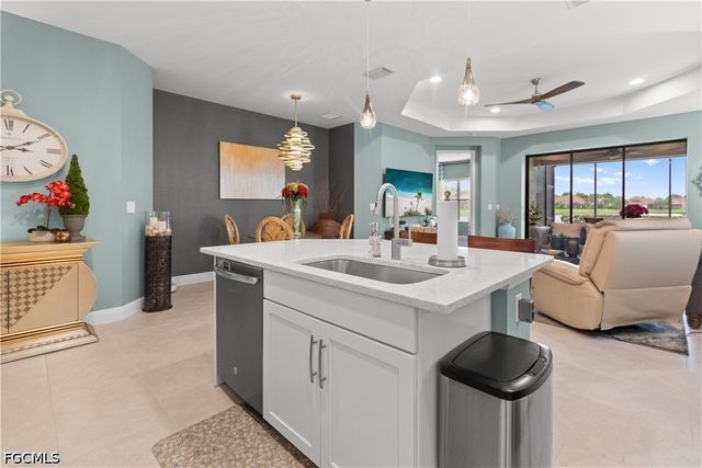 4610 Waterscape LN, Fort Myers, FL 33966