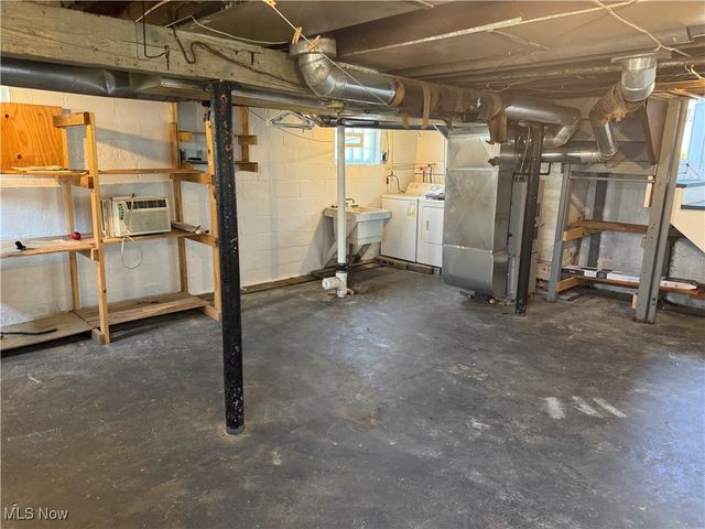 1719 E 48th Street, Ashtabula, OH 44004