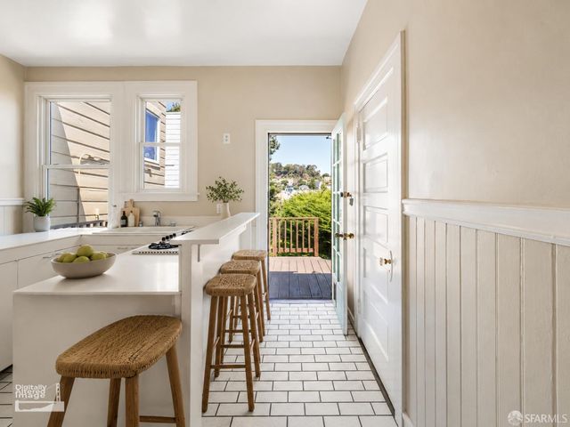 4326 19th Street 4328, San Francisco, CA 94114
