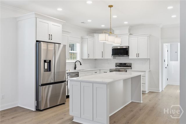 1203 E 34th Street, Savannah, GA 31404