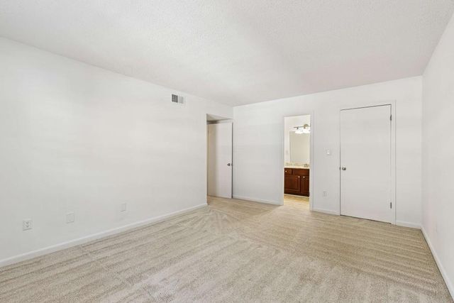 6900 Roswell Road Q6, Atlanta, GA 30328