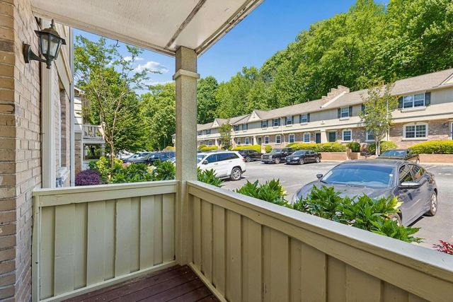 6900 Roswell Road Q6, Atlanta, GA 30328