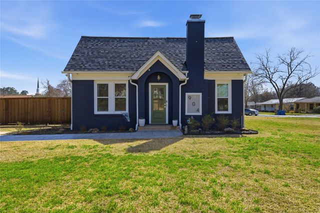 904 E College Street, Athens, TX 75751