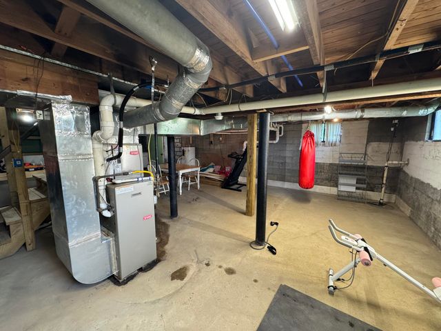 294 W West Water Street, Flemingsburg, KY 41041