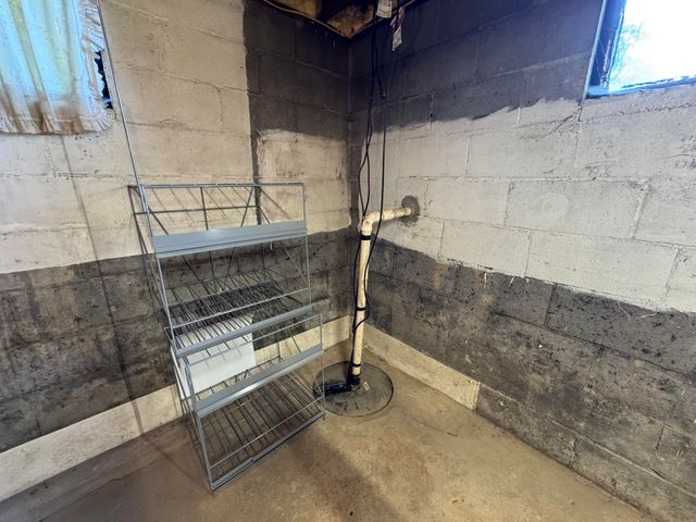 294 W West Water Street, Flemingsburg, KY 41041