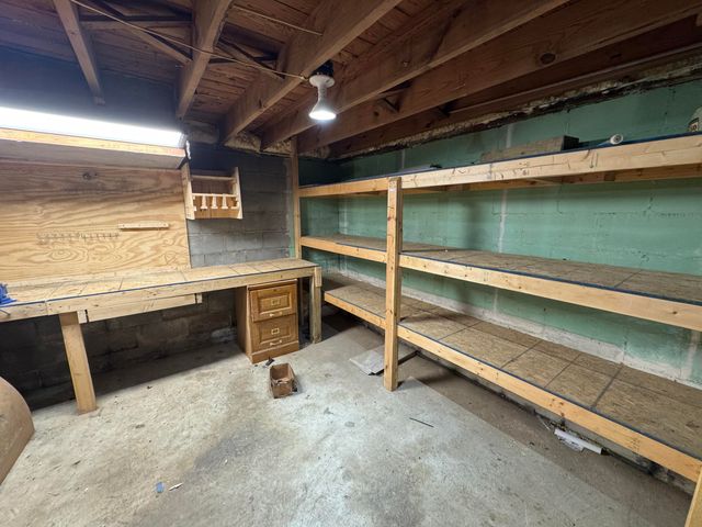 294 W West Water Street, Flemingsburg, KY 41041