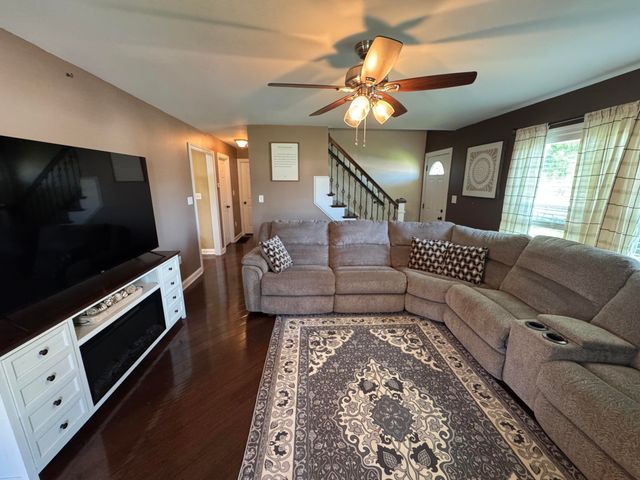 294 W West Water Street, Flemingsburg, KY 41041