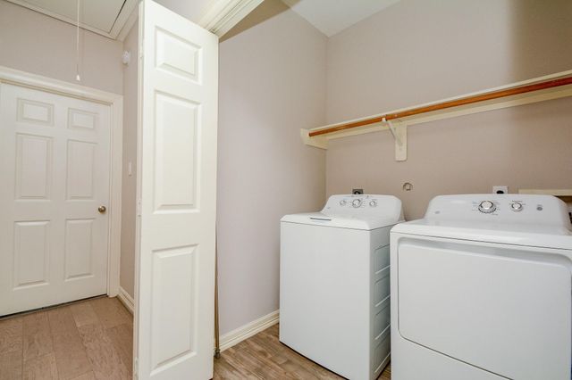 10347 Panther Point Drive, Houston, TX 77099