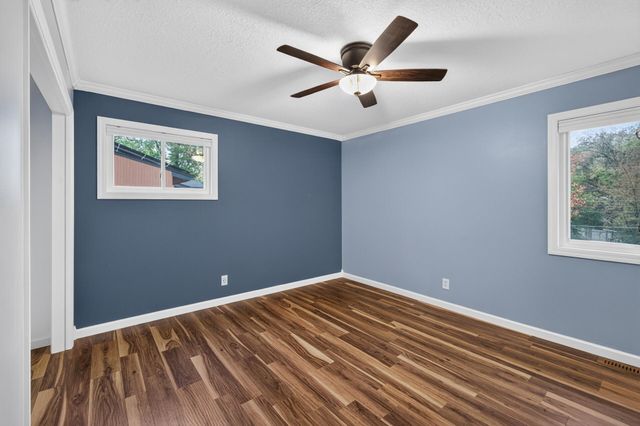 13615 Pleasant Lane, Burnsville, MN 55337