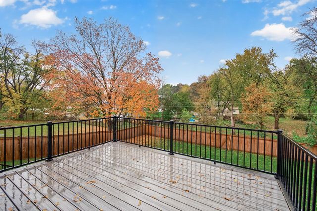 13615 Pleasant Lane, Burnsville, MN 55337