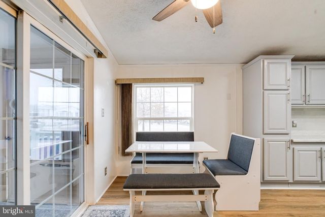 3202 JONQUIL LN, Middle River, MD 21220