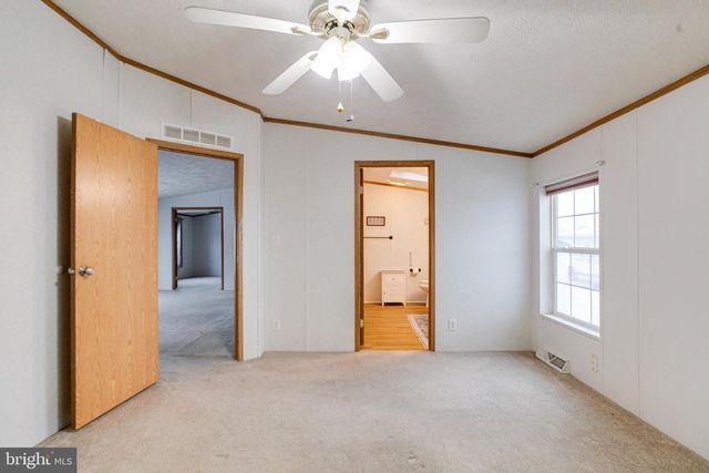 3202 JONQUIL LN, Middle River, MD 21220