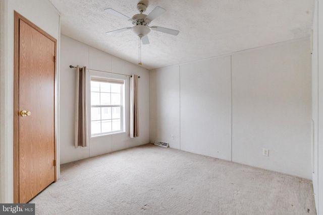 3202 JONQUIL LN, Middle River, MD 21220