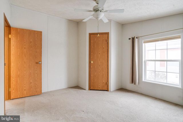 3202 JONQUIL LN, Middle River, MD 21220