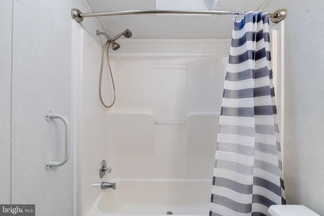 3202 JONQUIL LN, Middle River, MD 21220