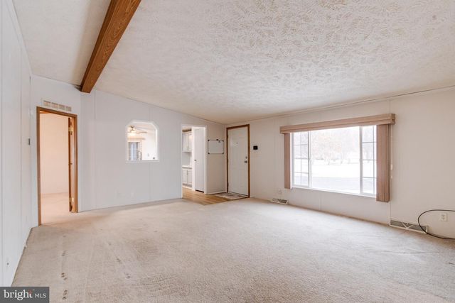 3202 JONQUIL LN, Middle River, MD 21220