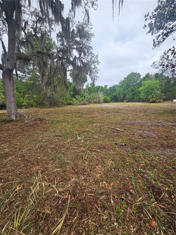 000 CULVER WAY, Geneva, FL 32732