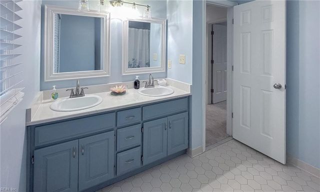 2713 Esplanade CT, Virginia Beach, VA 23456
