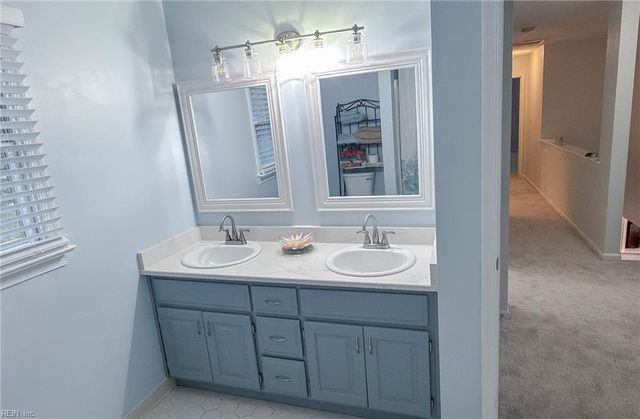 2713 Esplanade CT, Virginia Beach, VA 23456