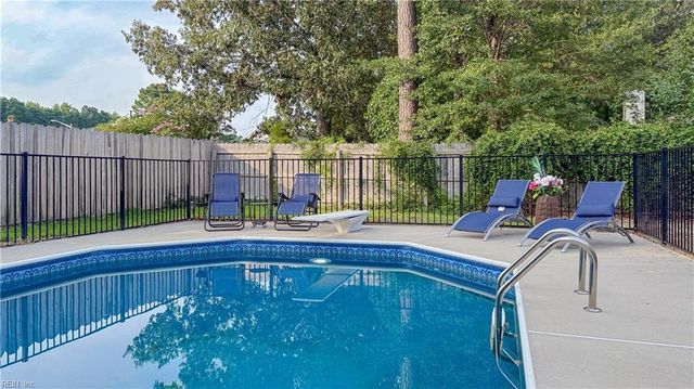 2713 Esplanade CT, Virginia Beach, VA 23456