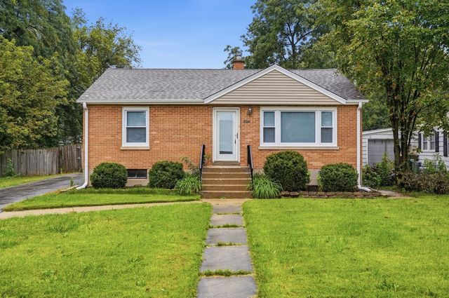 3008 Emily Lane, Mchenry, IL 60051