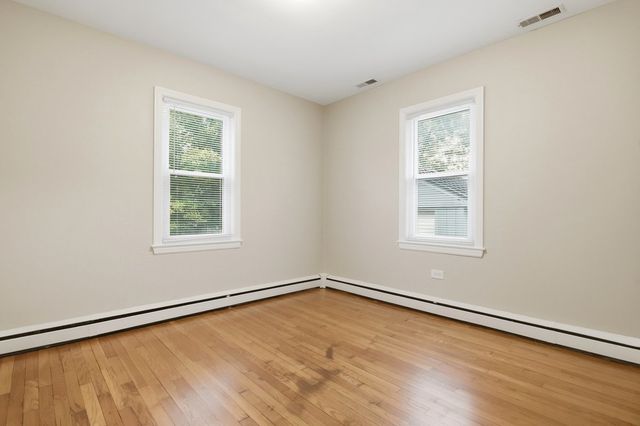 3008 Emily Lane, Mchenry, IL 60051
