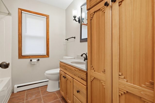 3008 Emily Lane, Mchenry, IL 60051