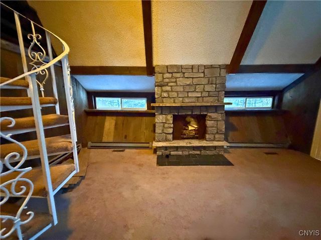 7777 Hallenbeck Road, Vienna, NY 13042