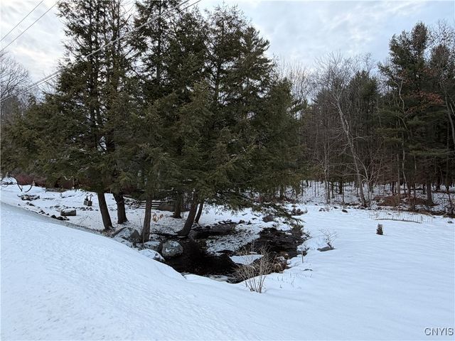 7777 Hallenbeck Road, Vienna, NY 13042