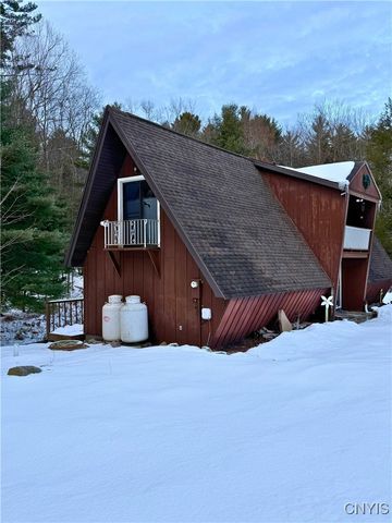 7777 Hallenbeck Road, Vienna, NY 13042