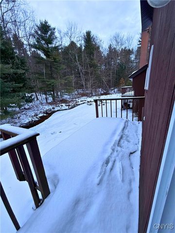 7777 Hallenbeck Road, Vienna, NY 13042