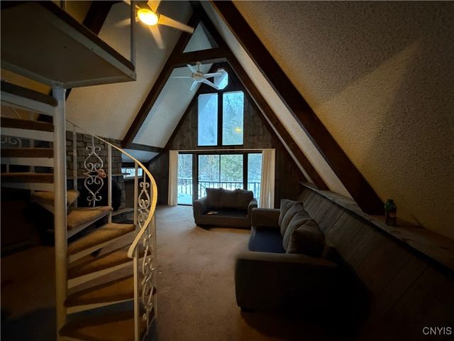 7777 Hallenbeck Road, Vienna, NY 13042