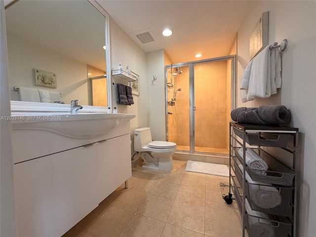 1830 S Ocean Dr 2412, Hallandale Beach, FL 33009