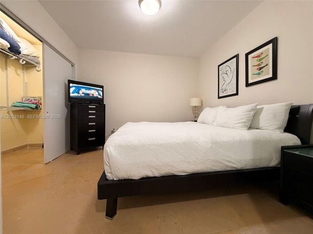 1830 S Ocean Dr 2412, Hallandale Beach, FL 33009