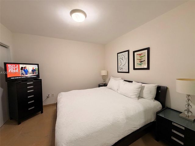 1830 S Ocean Dr 2412, Hallandale Beach, FL 33009