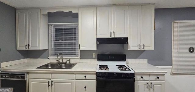 5652 Ash Street, Forest Park, GA 30297