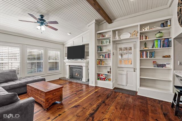 487 Ockley Drive, Shreveport, LA 71105