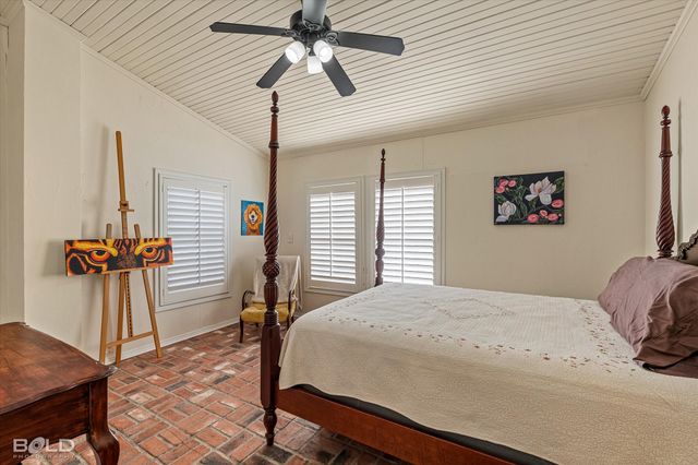 487 Ockley Drive, Shreveport, LA 71105