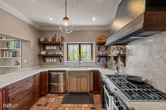 487 Ockley Drive, Shreveport, LA 71105