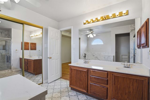 1037 Monarch Drive, Lewisville, TX 75067