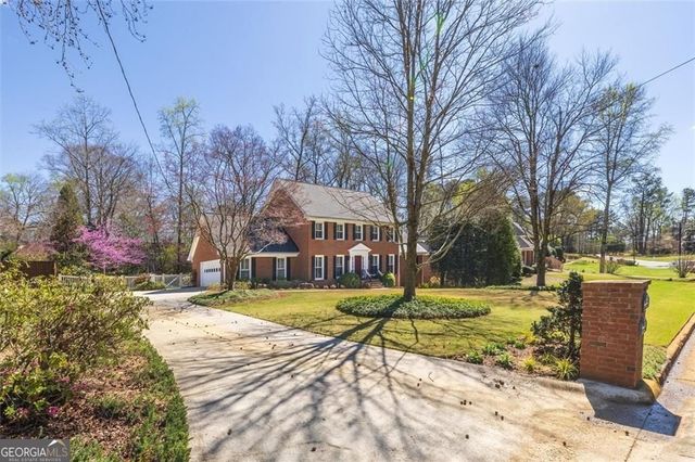 4890 Forestglade Court, Smoke Rise, GA 30087