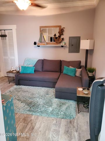 530 S 2ND Street, Jacksonville Beach, FL 32250